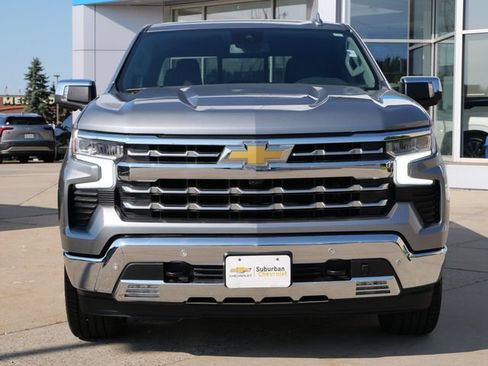 Used 2023 Chevrolet Silverado 1500 LTZ w/ LTZ Convenience Package II AWD/4WD image 2