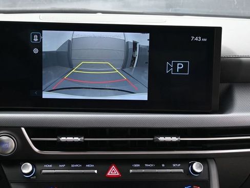 Used 2025 Hyundai Sonata SEL FWD image 24