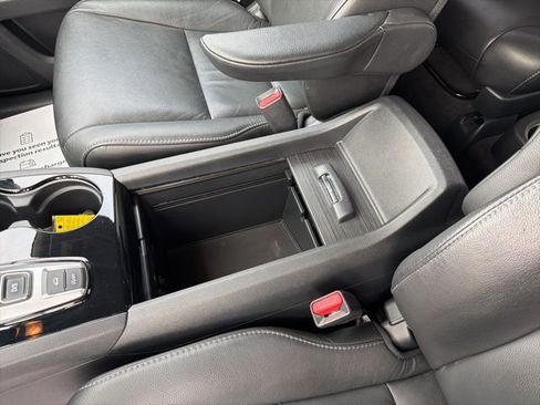 Used 2020 Honda Pilot Touring image 22