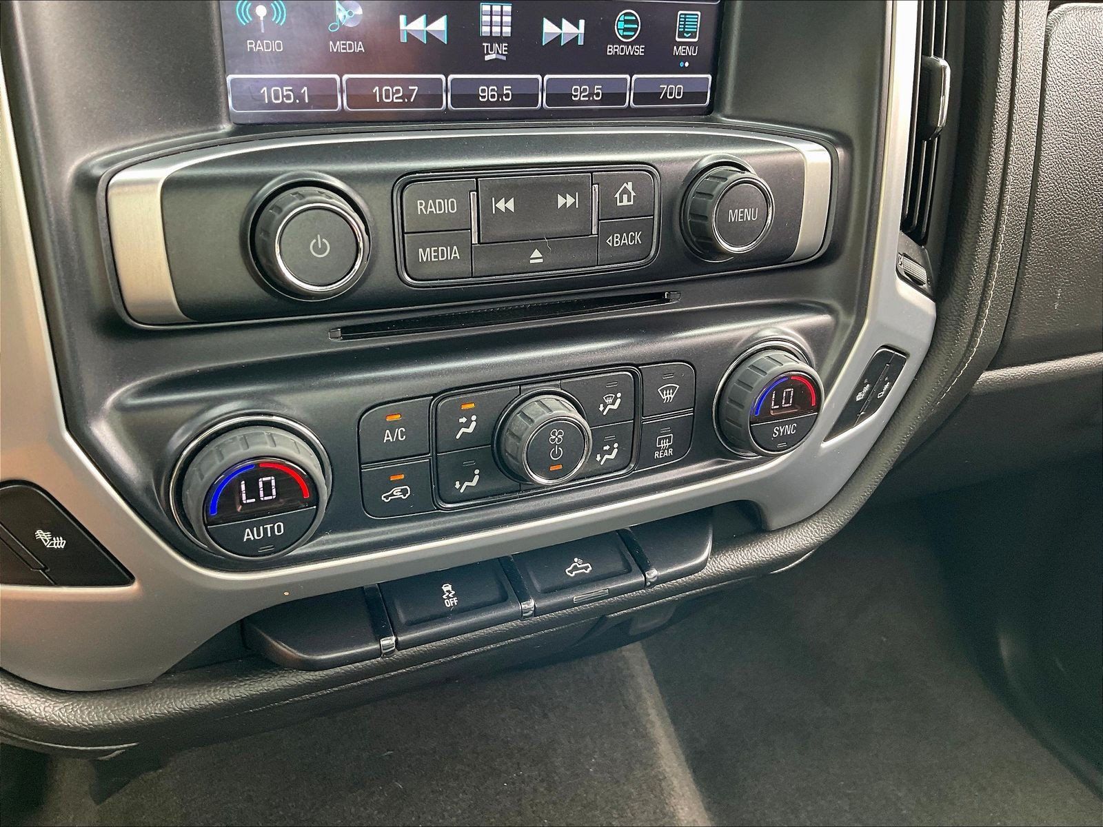 Used 2018 GMC Sierra 1500 SLE w/ SLE Value Package AWD/4WD image 16