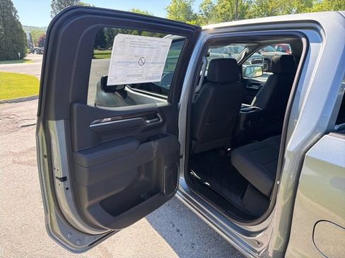 New 2026 Chevrolet Silverado 1500 RST w/ Safety Package AWD/4WD image 15