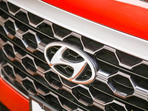 Used 2020 Hyundai Santa Fe SEL AWD/4WD image 9