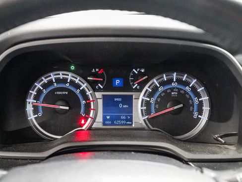 Used 2015 Toyota 4Runner Limited RWD image 25