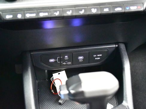 Used 2025 Kia K4 FWD image 27