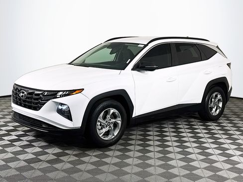 Used 2023 Hyundai Tucson SEL FWD image 4