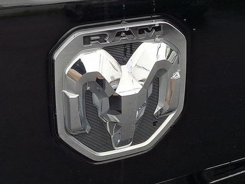 Used 2022 RAM 1500 Laramie AWD/4WD image 27