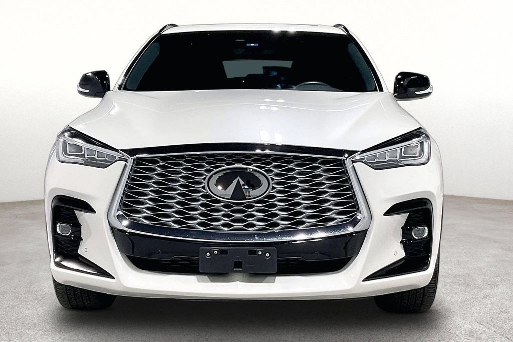 Used 2023 INFINITI QX55 Essential AWD/4WD image 4