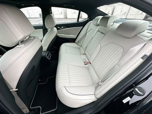 Certified 2025 Genesis G70 2.5T w/ Sport Prestige Package image 17