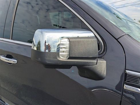 Used 2023 GMC Sierra 1500 SLT w/ SLT Premium Package image 12