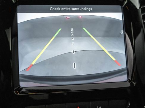 Used 2021 Jeep Cherokee Limited image 26