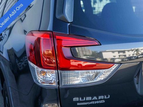 Used 2019 Subaru Forester Premium image 7