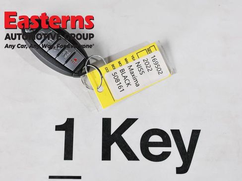 Used 2022 Nissan Maxima SV FWD image 26