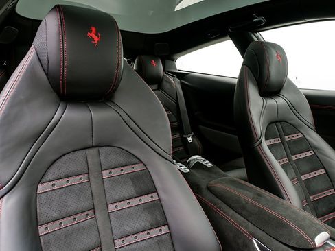 Certified 2020 Ferrari GTC4Lusso T image 18