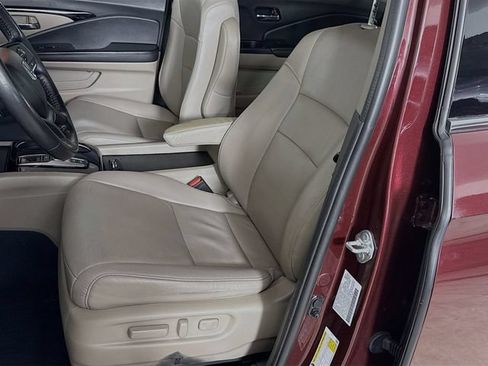 Used 2022 Honda Pilot Touring image 22