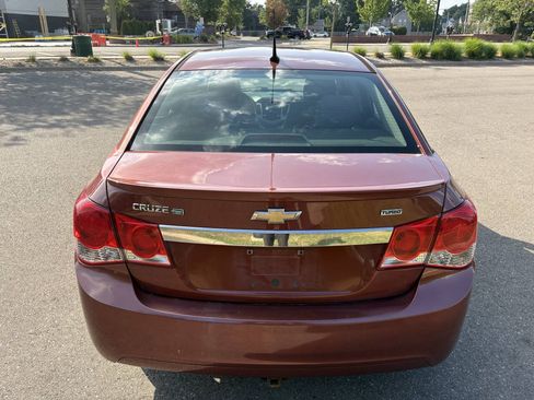 Used 2013 Chevrolet Cruze Eco FWD image 9