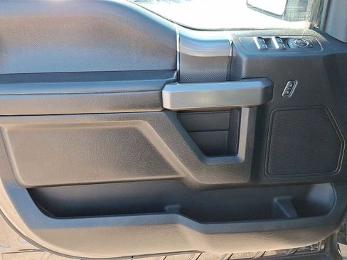 Used 2016 Ford F150 XLT w/ Equipment Group 302A Luxury image 26