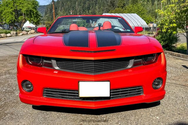 Used 2012 Chevrolet Camaro SS w/ RS Package RWD image 13