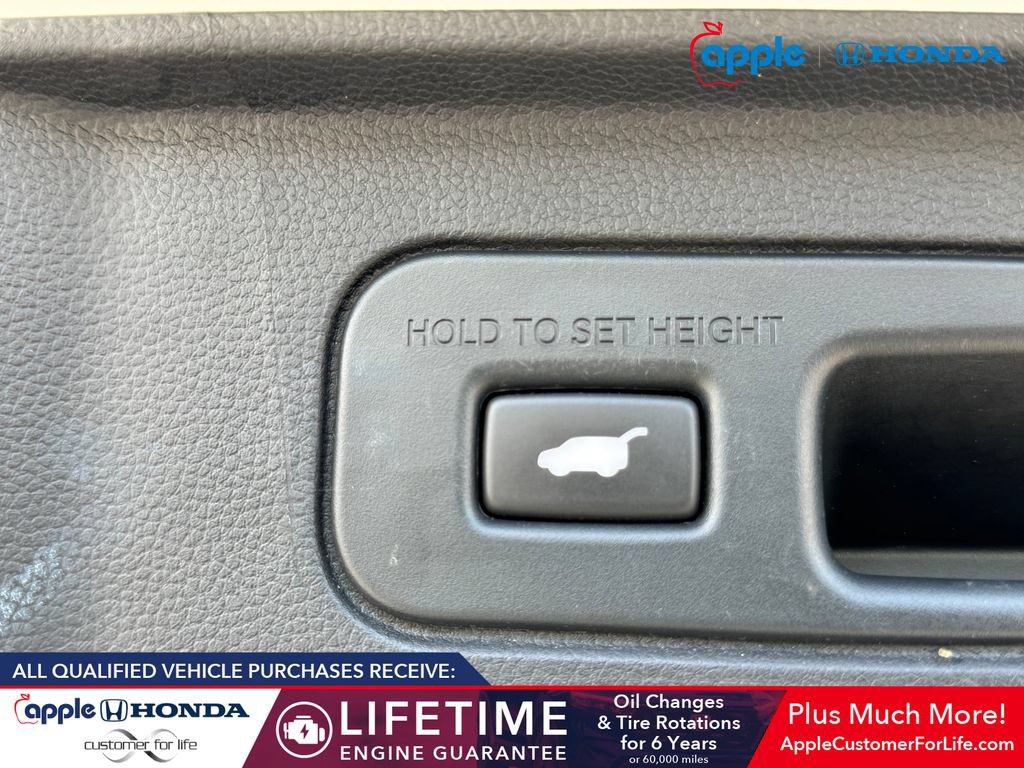 Used 2023 Honda Pilot Elite image 22