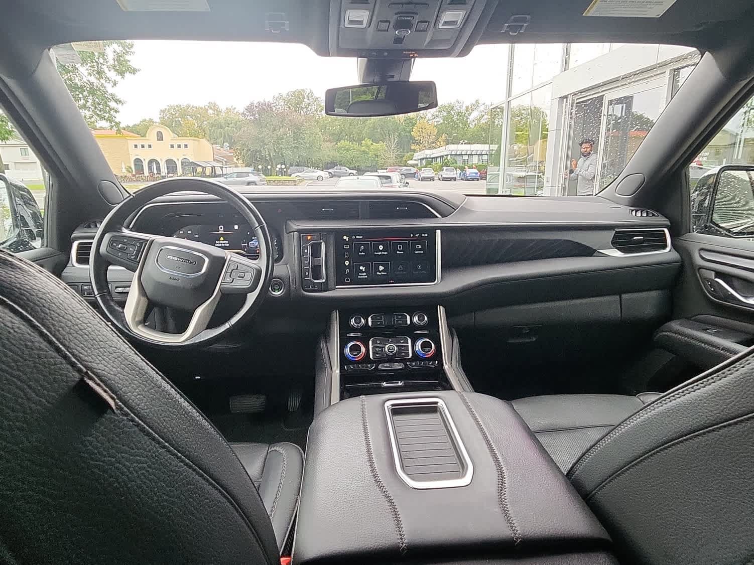 Used 2022 GMC Yukon Denali AWD/4WD image 21