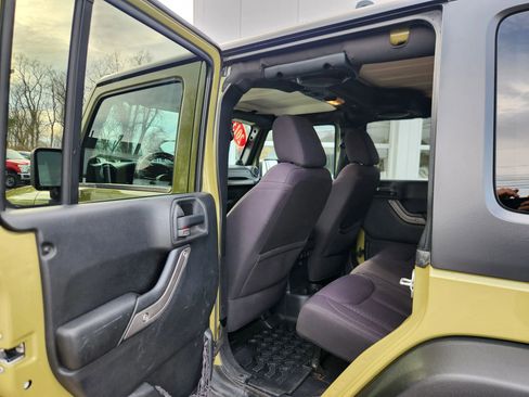 Used 2013 Jeep Wrangler Unlimited Sport AWD/4WD image 35
