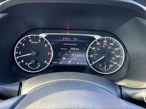 Used 2024 Nissan Sentra SV image 10