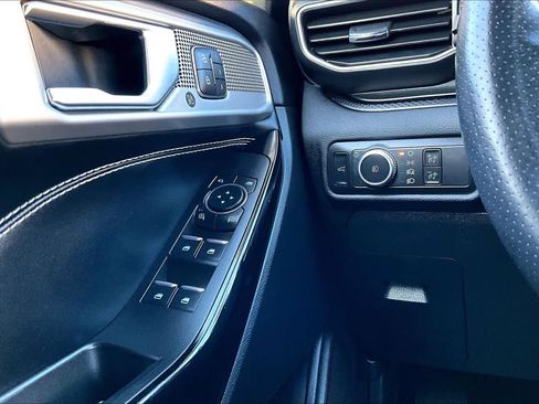 Used 2022 Ford Explorer ST w/ Equipment Group 401A image 33