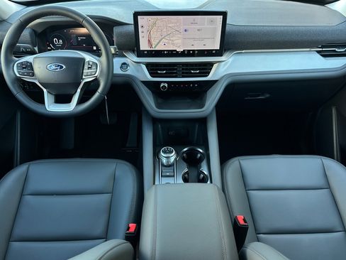 New 2026 Ford Explorer Active w/ Active Comfort Package image 12