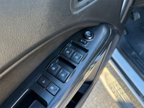 Used 2018 GMC Canyon All Terrain w/ Trailering Package image 11