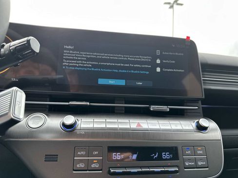 New 2026 Hyundai Kona Limited FWD image 17