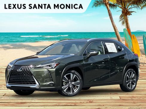 Used 2019 Lexus UX 200 w/ Premium Package image 1