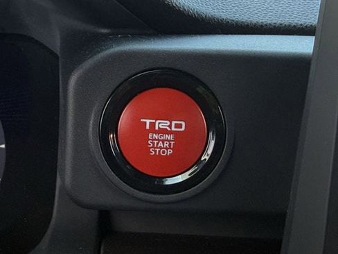 Used 2024 Toyota Tacoma TRD Sport image 23