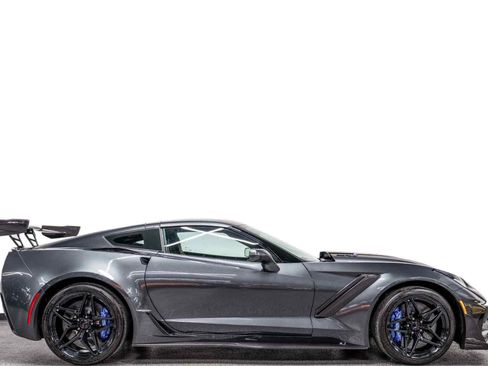 Used 2019 Chevrolet Corvette ZR1 image 37