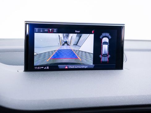 Used 2017 Audi Q7 3.0T Prestige w/ Prestige Package image 24