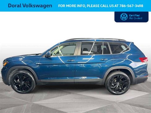 Certified 2022 Volkswagen Atlas SE w/ Black Wheel Package image 5
