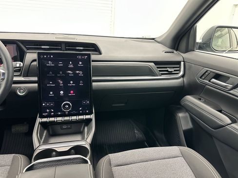 Certified 2026 GMC Terrain Elevation w/ LPO, Floor Liner Package AWD/4WD image 27