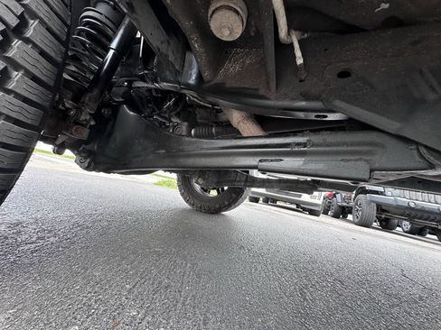 Used 2016 RAM 2500 Tradesman w/ Chrome Appearance Group image 23