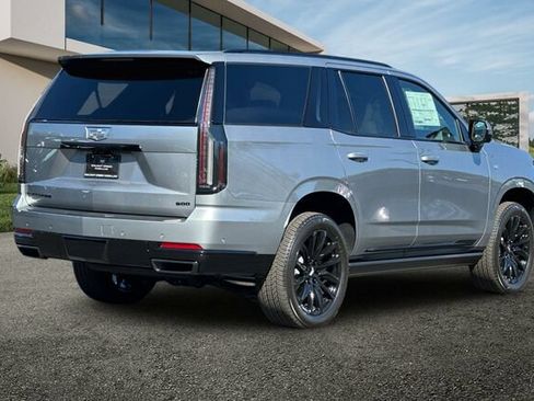 New 2026 Cadillac Escalade Sport w/ LPO, ONYX Package AWD/4WD image 19