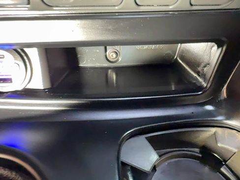 Used 1998 Chevrolet Corvette Convertible w/ Memory Pkg RWD image 37