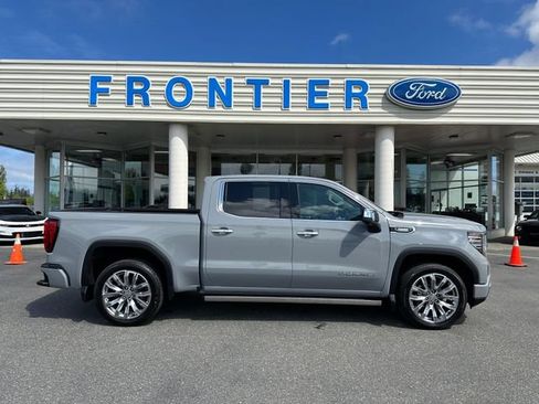 Used 2025 GMC Sierra 1500 Denali AWD/4WD image 1
