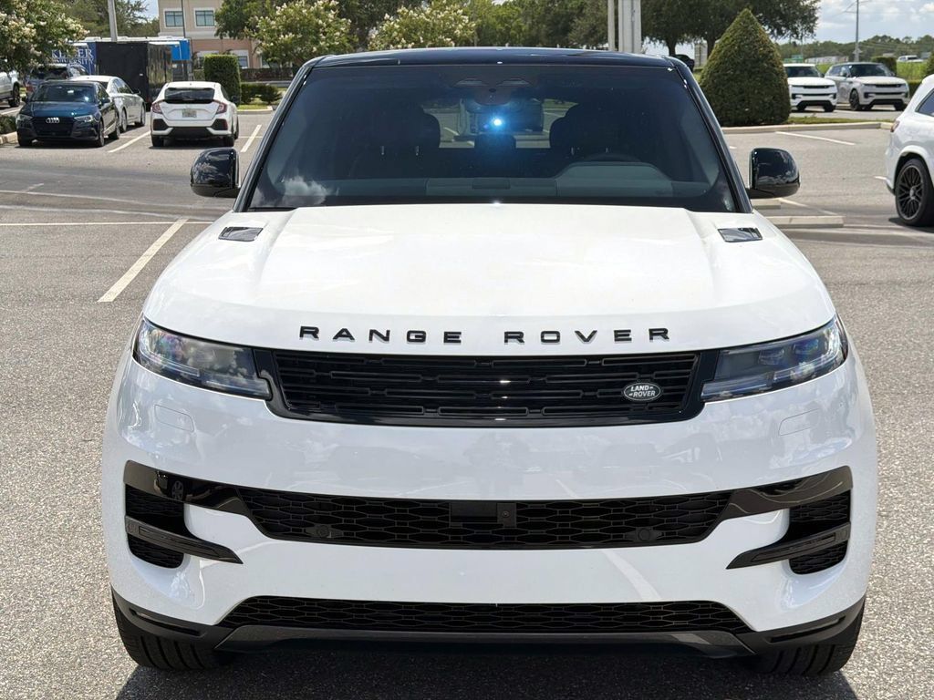 New 2026 Land Rover Range Rover Sport SE AWD/4WD image 8
