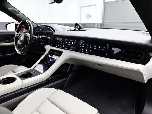 Certified 2021 Porsche Taycan Turbo w/ Sportdesign Package image 18