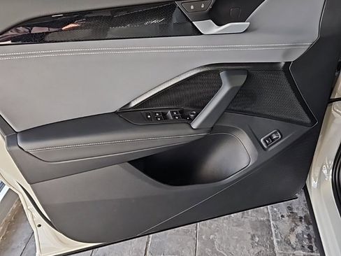 New 2026 Volkswagen Tiguan SE R-Line image 26