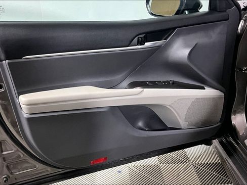 Used 2024 Toyota Camry SE w/ Audio Upgrade Package FWD image 18