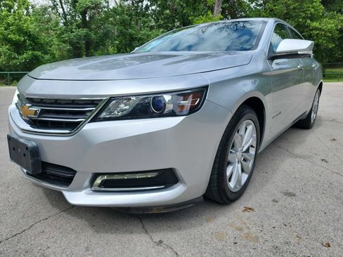 Used 2018 Chevrolet Impala LT image 3
