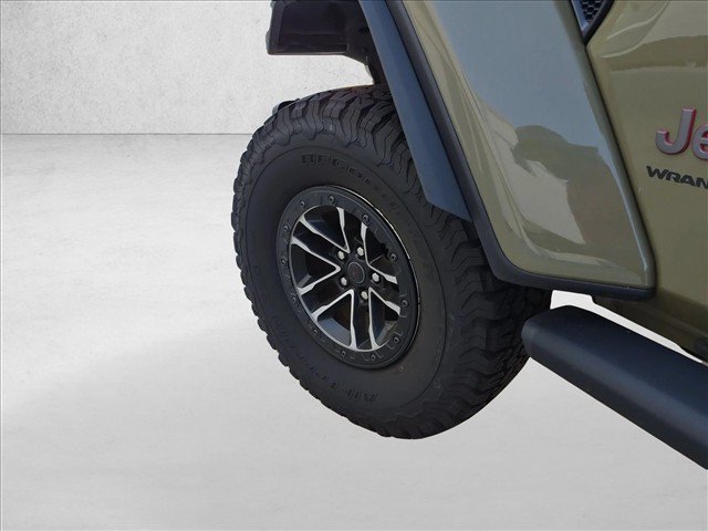 Used 2025 Jeep Wrangler Unlimited Rubicon AWD/4WD image 10