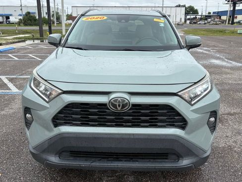 Used 2020 Toyota RAV4 XLE w/ Convenience Package image 8