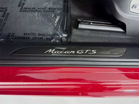 Used 2021 Porsche Macan GTS image 10