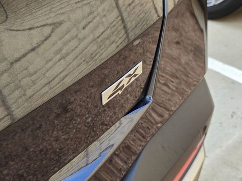 Used 2025 Kia Sorento EX w/ Panoramic Sunroof Package image 16