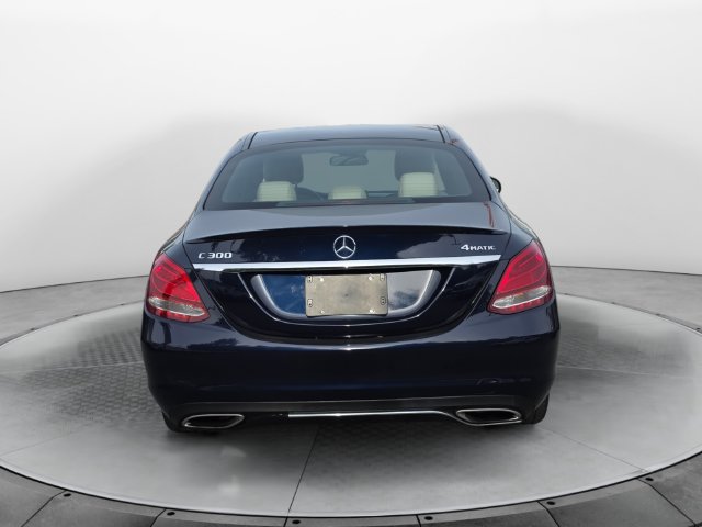 Used 2018 Mercedes-Benz C 300 4MATIC Sedan image 4