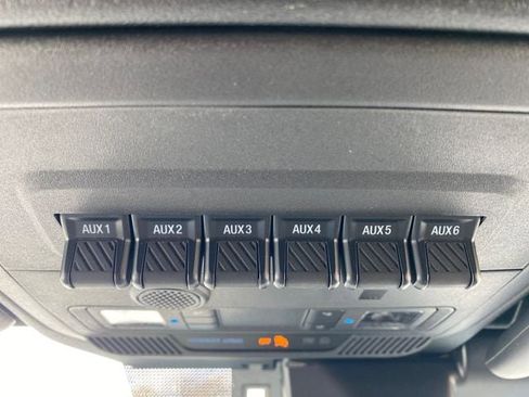 New 2025 Ford Bronco Big Bend w/ Black Diamond Package image 28